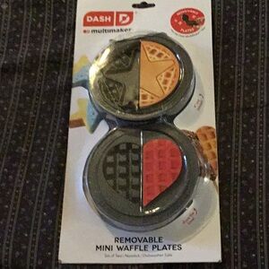 DAsh Waffle Plates Valentine’s Day heart and star